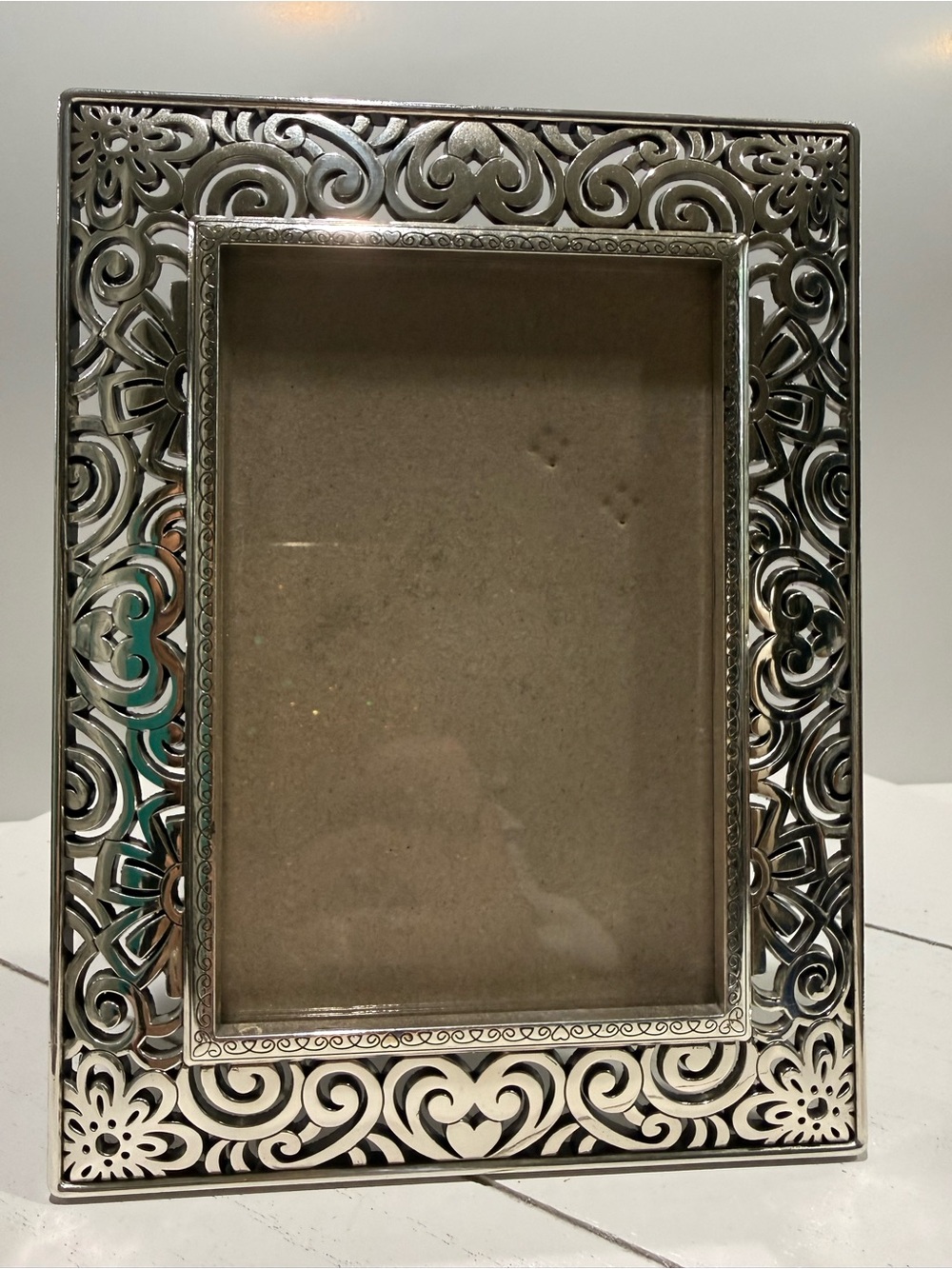 Brighton Picture Frame 4 x 6 Silver Hearts